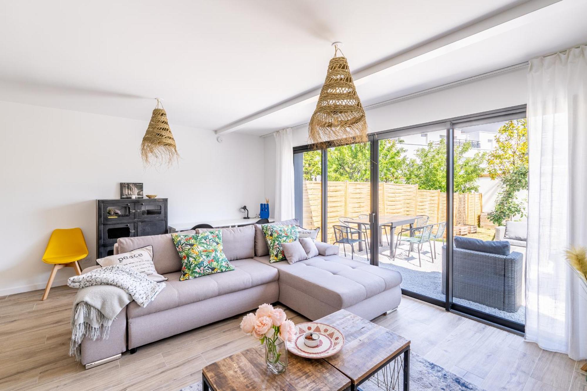 Maison A 15min Du Centre Nantes - Un Air De Holiday home *